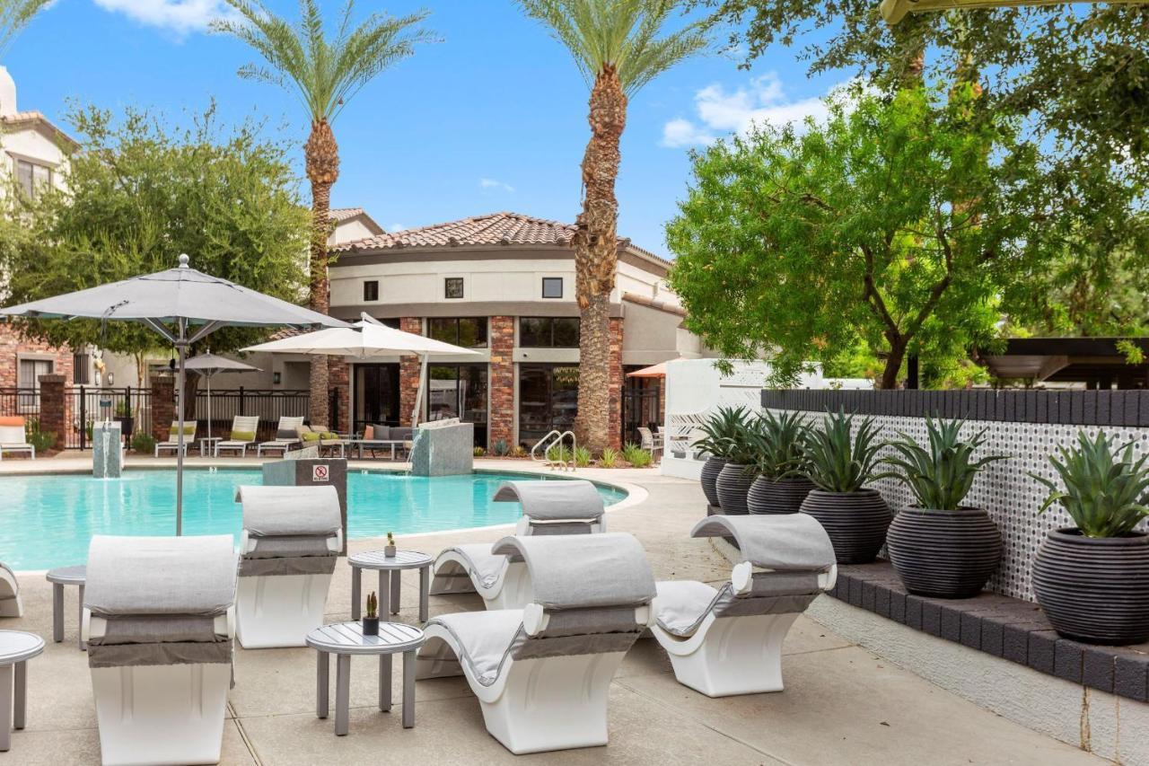 Cozysuites Glendale By The Stadium With Pool 06 Exterior foto